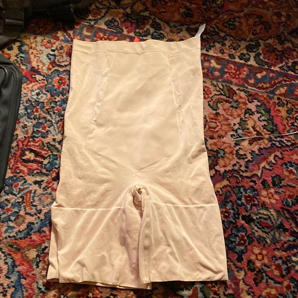 SPANX Other - Spanx sculpt high waist